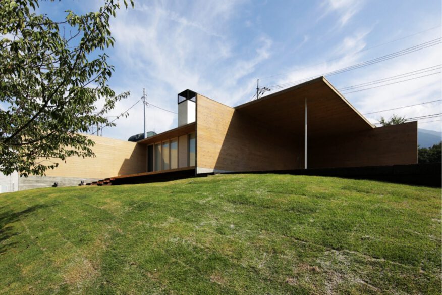 小淵沢 無垢杉の家